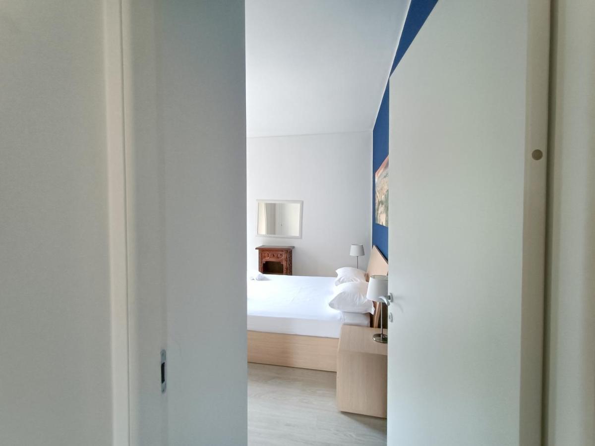 ミラノJoivy Elegant Flat For 6 With 2 Balconiesアパートメント エクステリア 写真